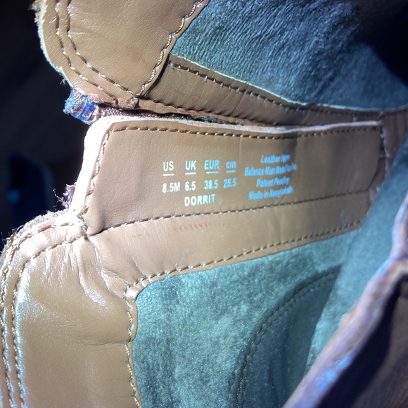 Comfy Naturalizer waterproof booties. Worn twice. Great condition. - Picture 7 of 9